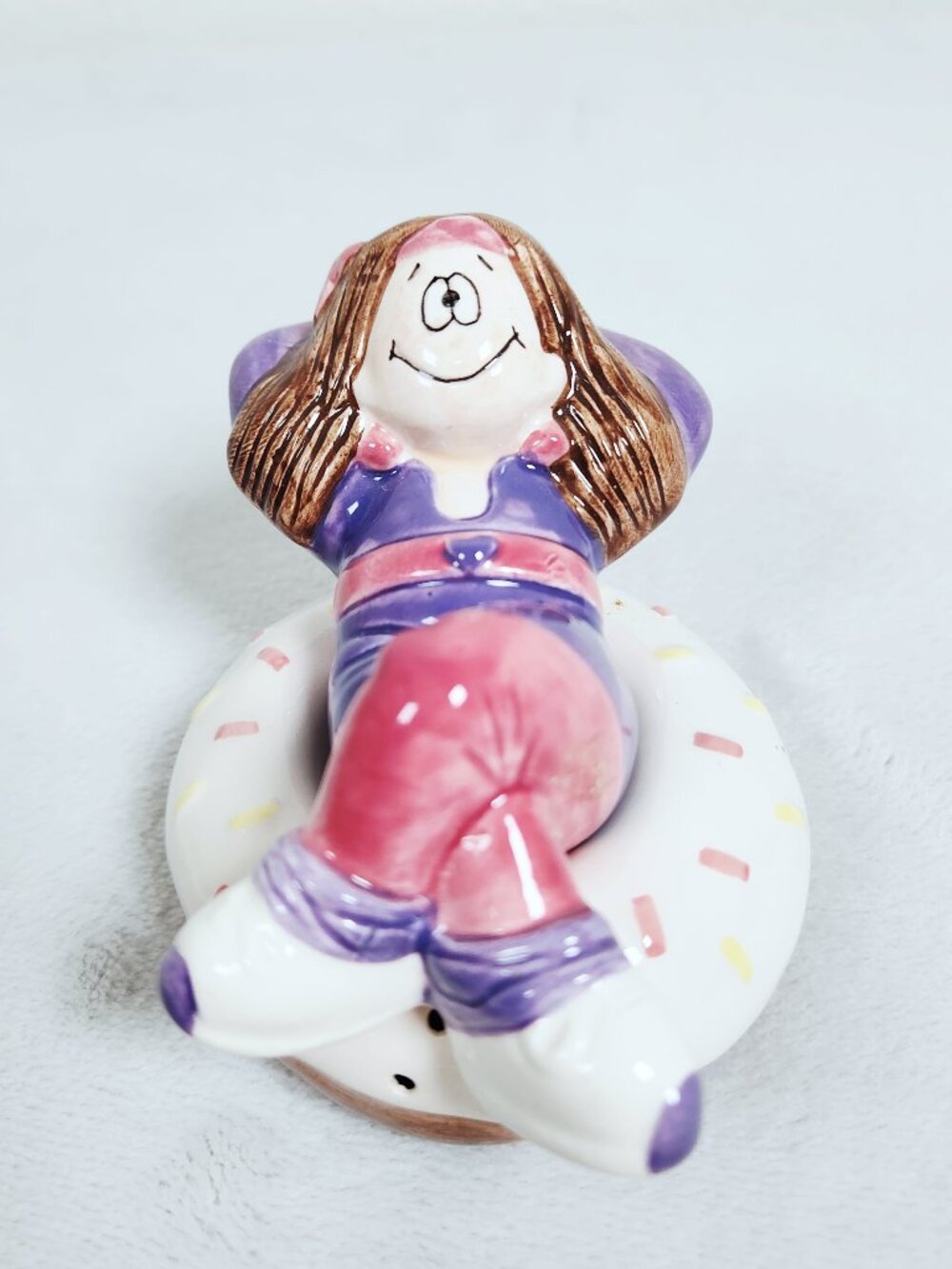 Cathy Comic Salt & Pepper Shaker Papel Freelance Hand Painted Donut Dieting VTG